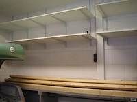 Partij houten balken, diverse afmetingen - afbeelding 1 van  3