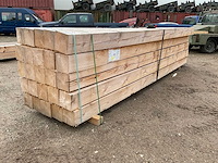 Partij houten balken - afbeelding 1 van  6