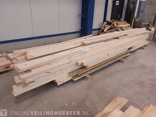 Partij houten balken - afbeelding 2 van  5