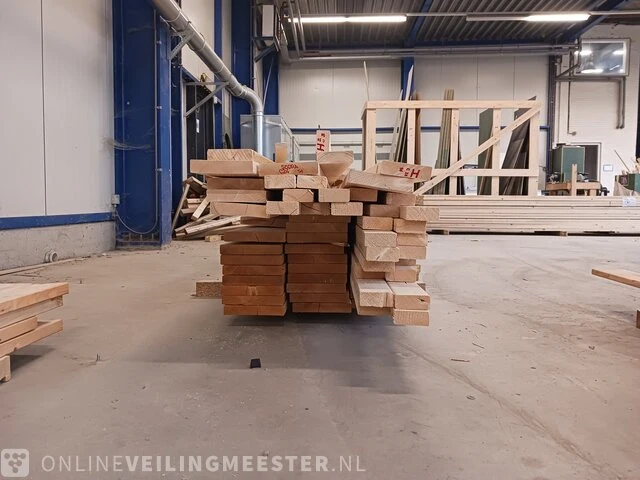 Partij houten balken - afbeelding 4 van  5