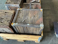 Partij houten blokken in frame - afbeelding 6 van  8