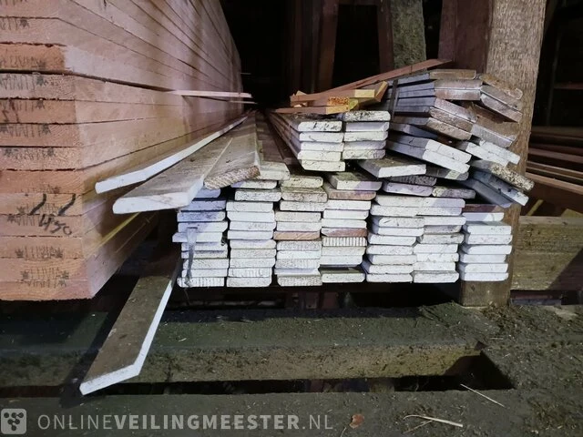 Partij houten planken en plinten - afbeelding 7 van  8