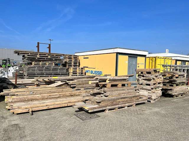 Partij hout/pallets - afbeelding 1 van  7