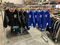 Partij huf jassen (7x) - afbeelding 1 van  4