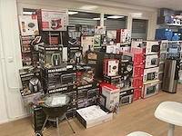 Partij huishoudelijke elektronica