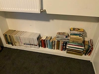 Partij huisraad (o.a. meubilair en tuinartikelen) - afbeelding 19 van  32