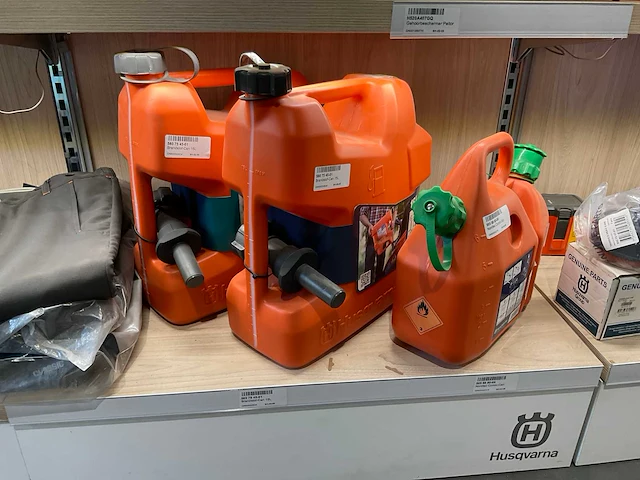 Partij husqvarna bos & tuin artikelen - afbeelding 5 van  9
