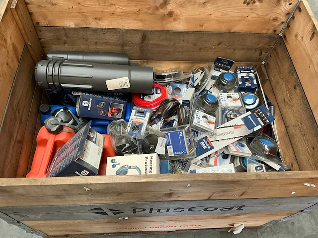 Partij husqvarna bos & tuin artikelen - afbeelding 9 van  9