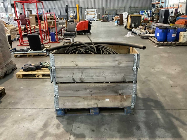 Partij hydrauliek slangen - afbeelding 2 van  7