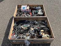 Partij hydraulische onderdelen - afbeelding 4 van  8