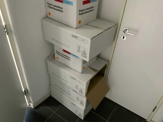 Partij hygiëne toebehoren - afbeelding 5 van  5