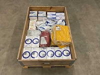 Partij hygiene uitrusting - afbeelding 1 van  3