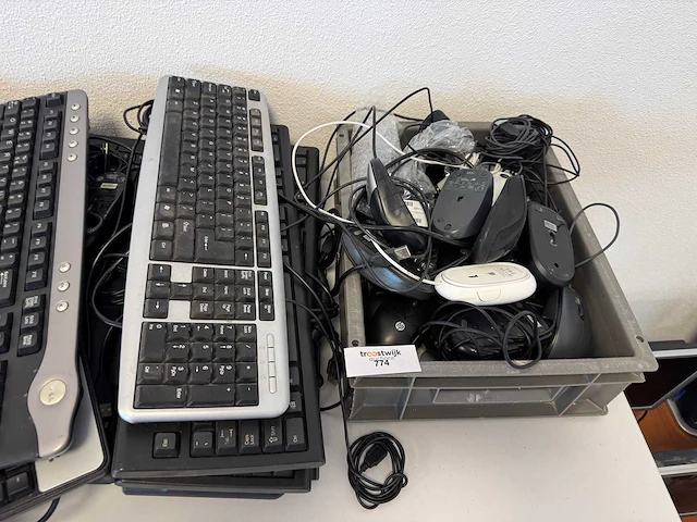 Partij ict toebehoren - afbeelding 5 van  9