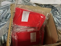 Partij ijzerwaren, veren - afbeelding 4 van  4
