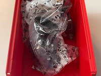 Partij in 10 bakken met o.a. tecnosystemi cae75-opt buitenbocht 90gr antaciet/mg102opt verbindingssok - afbeelding 1 van  12