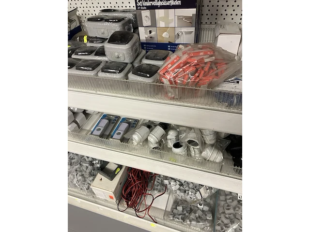 Partij inhoud stelling elektra materiaal - afbeelding 12 van  13