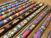 Partij inpakpapier met toebehoren - afbeelding 4 van  9