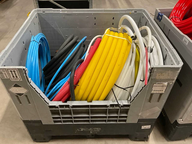 Partij installatie buizen - afbeelding 1 van  3