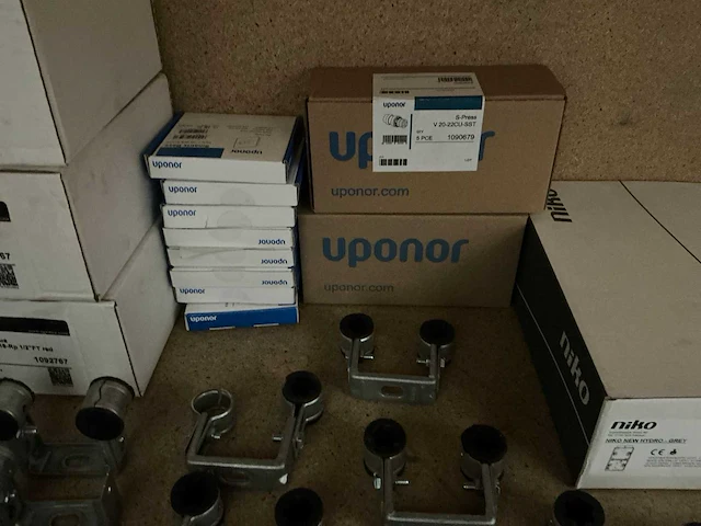 Partij installatie materiaal (129x) - afbeelding 8 van  11