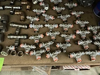 Partij installatie materiaal (190x) - afbeelding 3 van  13