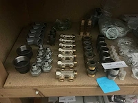Partij installatie materiaal (80x) - afbeelding 3 van  10