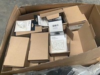 Partij installatie materiaal - afbeelding 2 van  9
