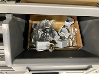 Partij installatie materiaal - afbeelding 10 van  11