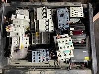 Partij installatieautomaten & procesapparatuur - afbeelding 3 van  9