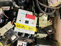Partij installatieautomaten & procesapparatuur - afbeelding 7 van  9