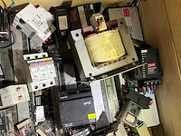 Partij installatieautomaten & procesapparatuur - afbeelding 9 van  9