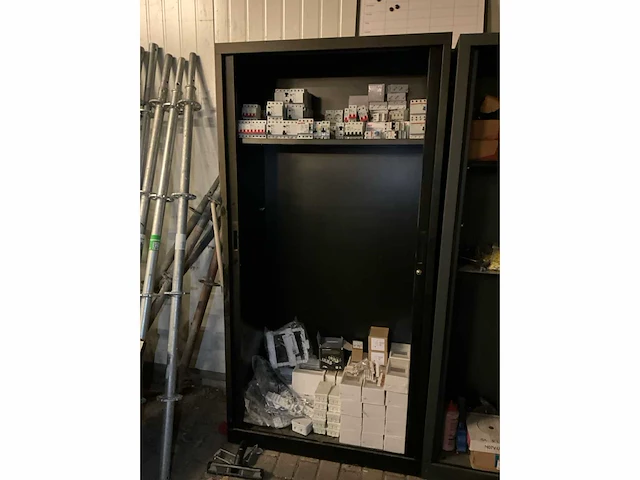 Partij installatieautomaten - afbeelding 3 van  11