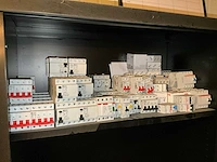 Partij installatieautomaten - afbeelding 1 van  11