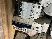 Partij installatieautomaten - afbeelding 5 van  6