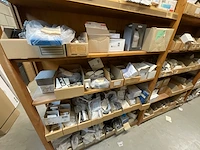 Partij installatiemateraal (c) - afbeelding 5 van  22