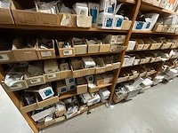 Partij installatiemateraal (c) - afbeelding 14 van  22