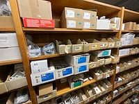 Partij installatiemateraal (c) - afbeelding 21 van  22