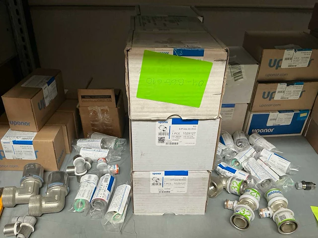Partij installatiemateriaal (129x) - afbeelding 5 van  10