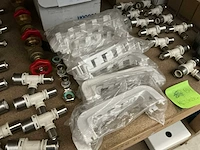 Partij installatiemateriaal (154x) - afbeelding 7 van  11
