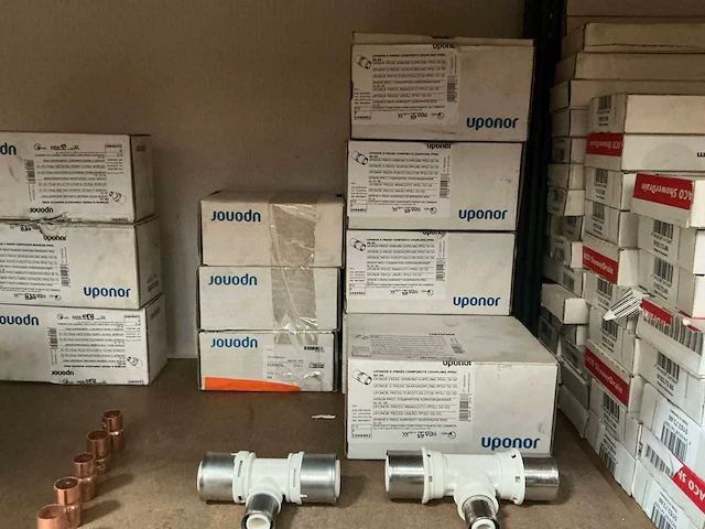 Partij installatiemateriaal (160x) - afbeelding 10 van  10
