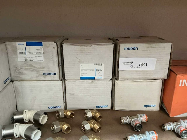 Partij installatiemateriaal (68x) - afbeelding 2 van  11