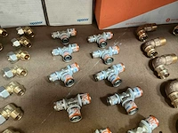 Partij installatiemateriaal (68x) - afbeelding 7 van  11