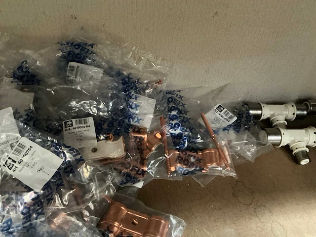 Partij installatiemateriaal (69x) - afbeelding 4 van  8