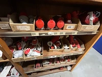 Partij installatiemateriaal (c) - afbeelding 20 van  24