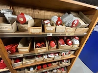Partij installatiemateriaal (c) - afbeelding 21 van  24