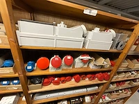 Partij installatiemateriaal (c) - afbeelding 23 van  24
