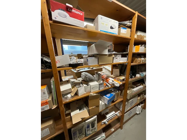Partij installatiemateriaal (c) - afbeelding 2 van  43