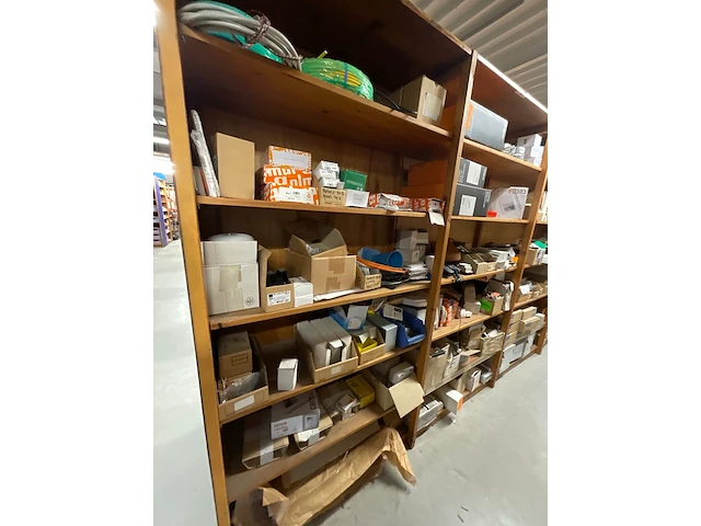 Partij installatiemateriaal (c) - afbeelding 11 van  43