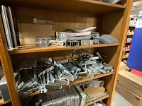 Partij installatiemateriaal (c) - afbeelding 26 van  43