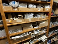 Partij installatiemateriaal (c) - afbeelding 28 van  43