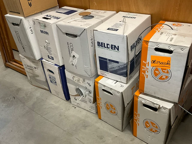 Partij installatiemateriaal (c) - afbeelding 15 van  22